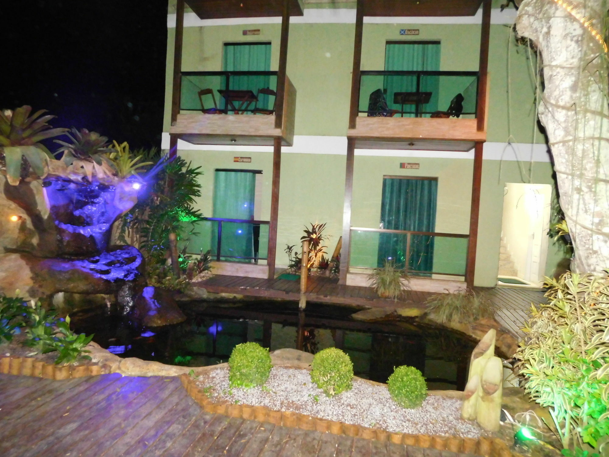 Bon Vivant Inn